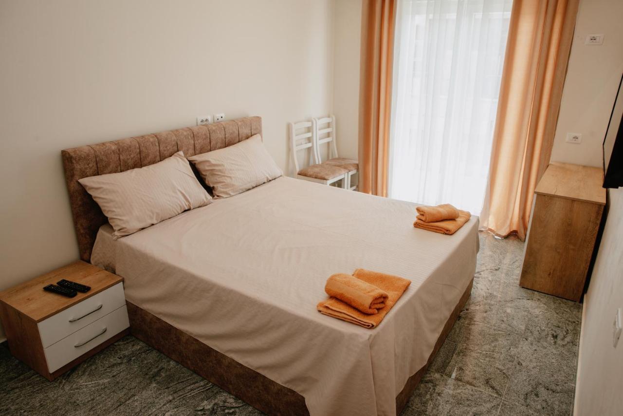 Matteo's * Velipojë
